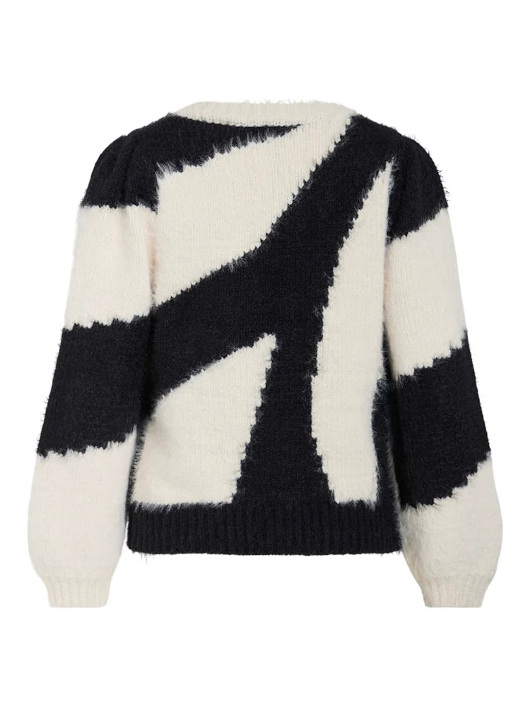 Vila - Vikunnuo V-Neck Knit Top